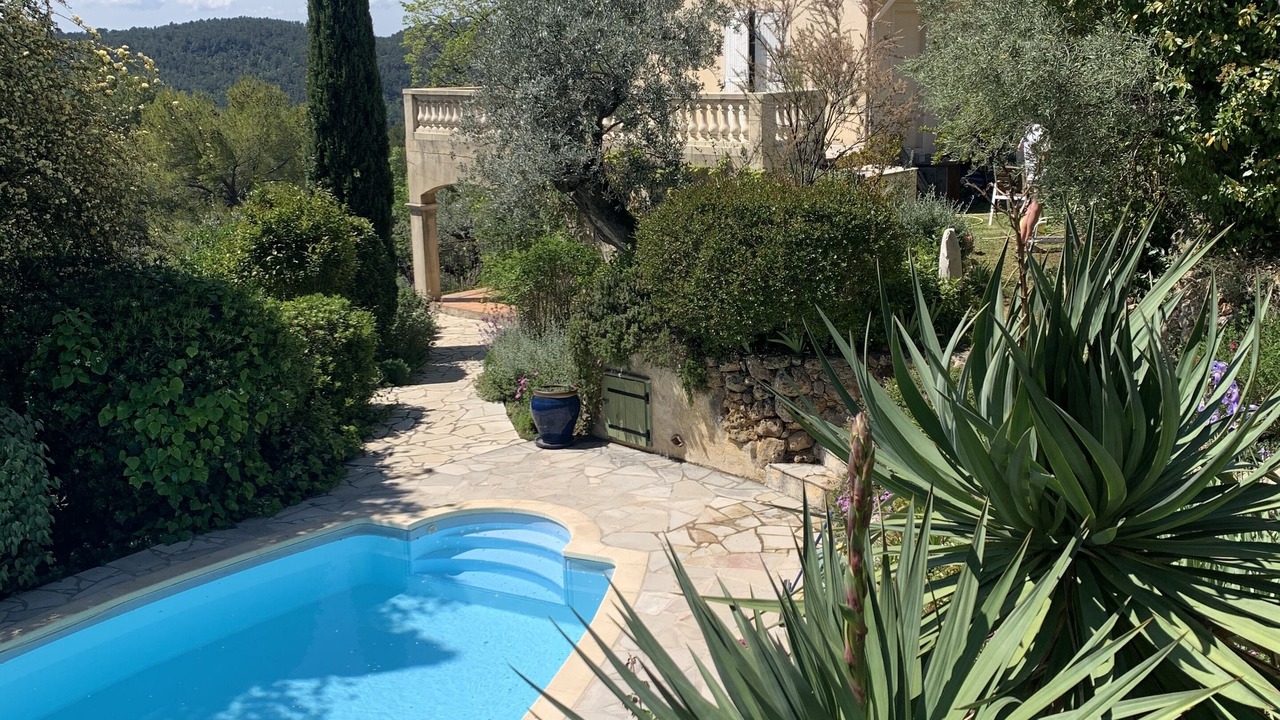 Photo of Outdoor in Claviers