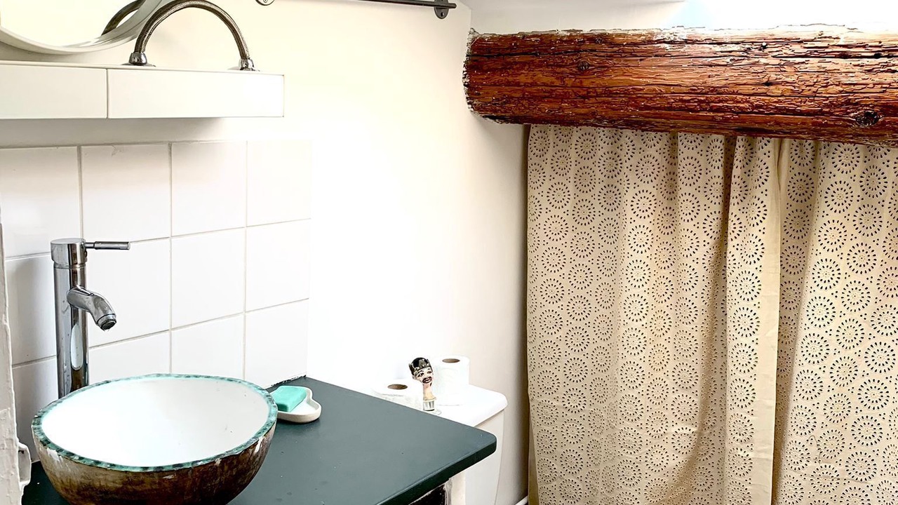 Photo of Bathroom in Noailles