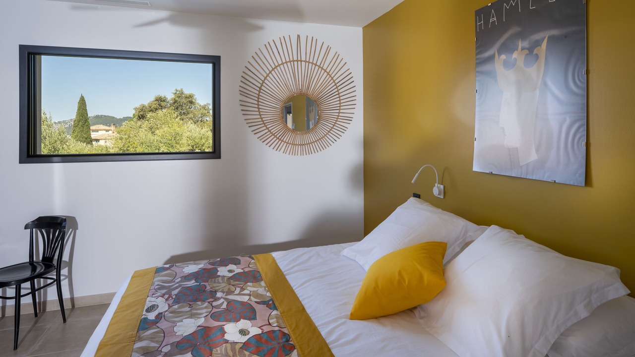 Photo of Bedroom in Beaumes-de-Venise