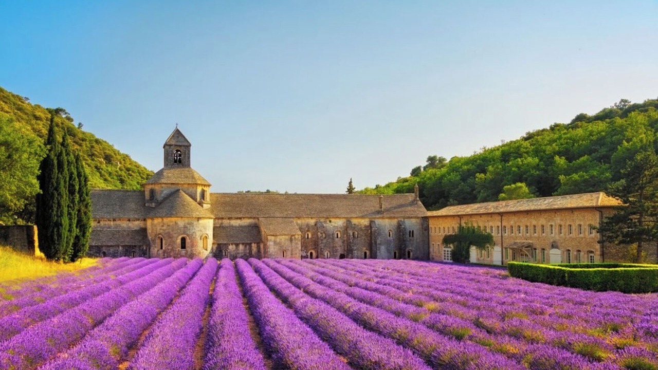 Photo of Others in Peyrolles-en-Provence