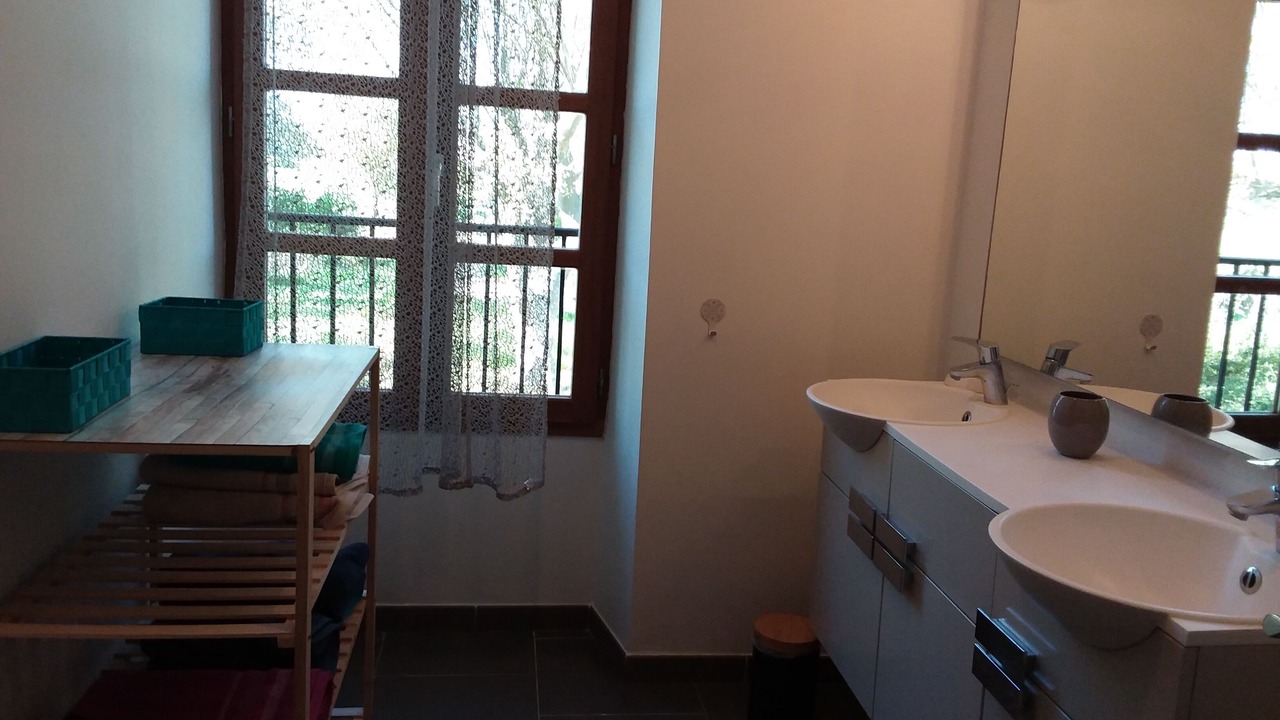 Photo of Bathroom in Peyrolles-en-Provence