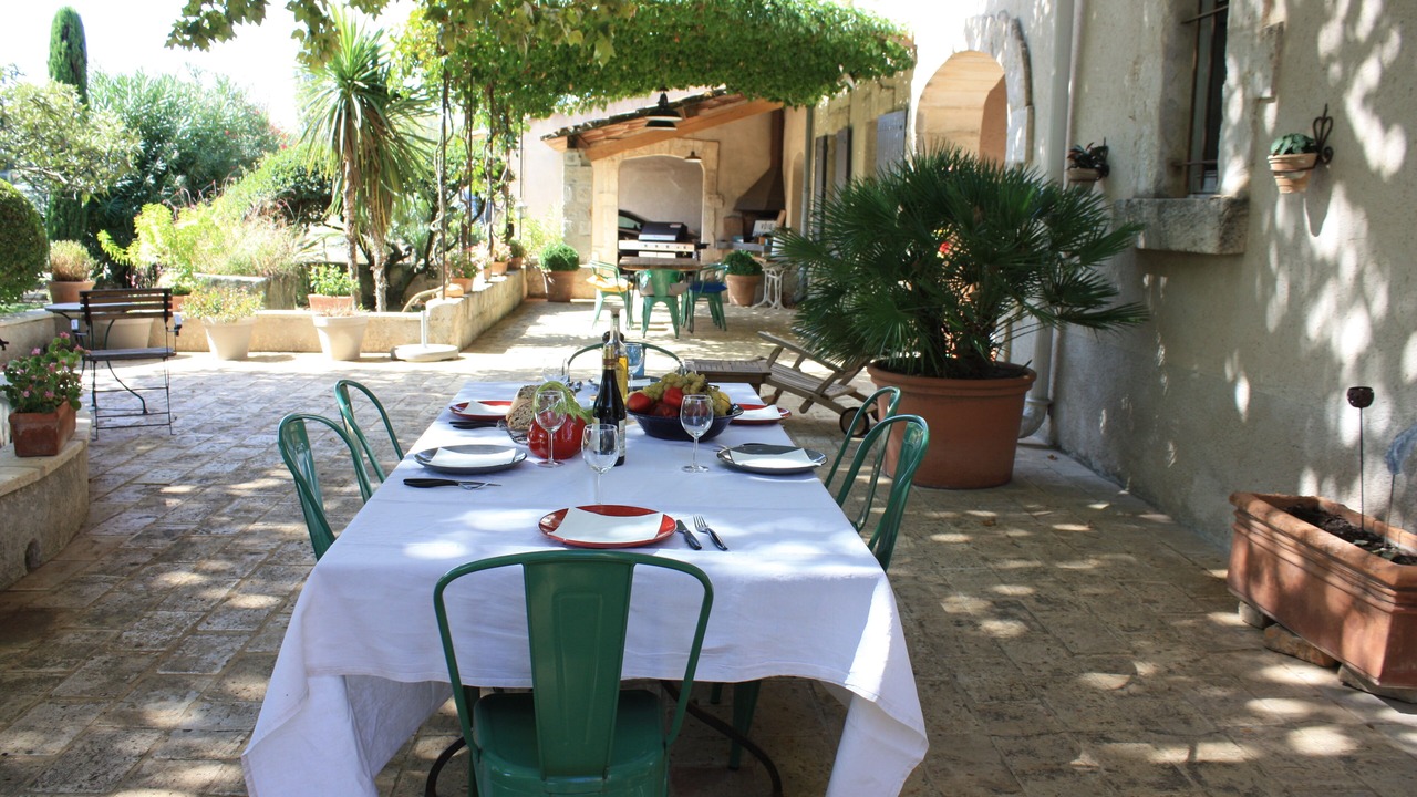 Photo of Outdoor in Noves