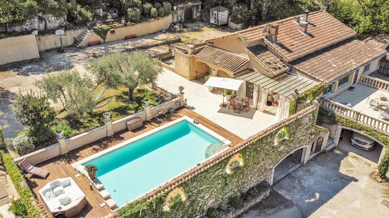 Photo of Outdoor in Vernegues