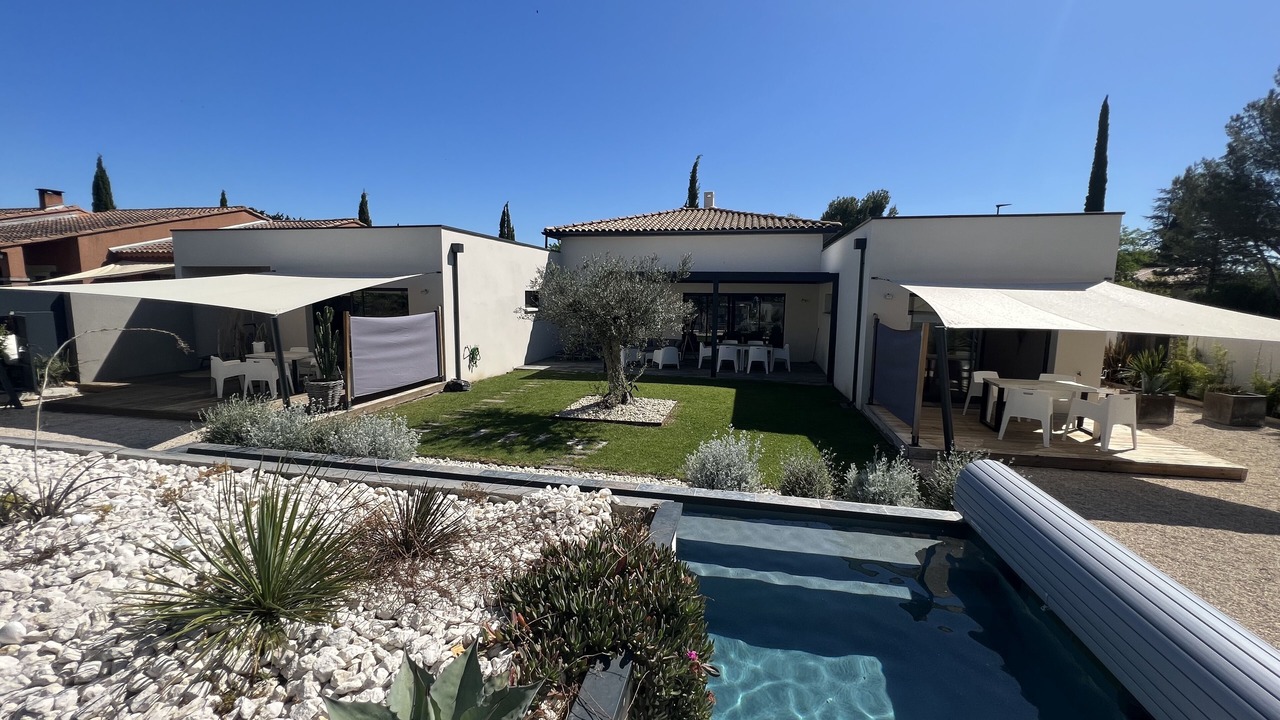 Photo of Outdoor in Molleges