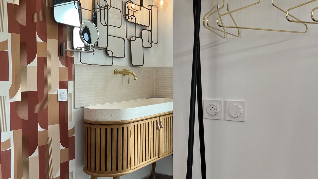 Photo of Bathroom in Molleges