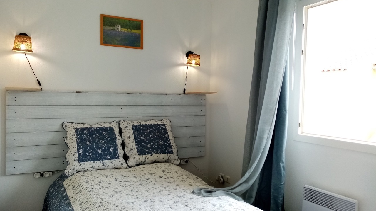 Photo of Bedroom in Miramar