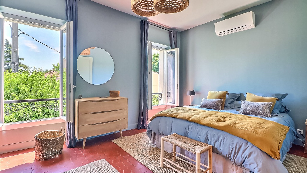 Photo of Bedroom in Istres