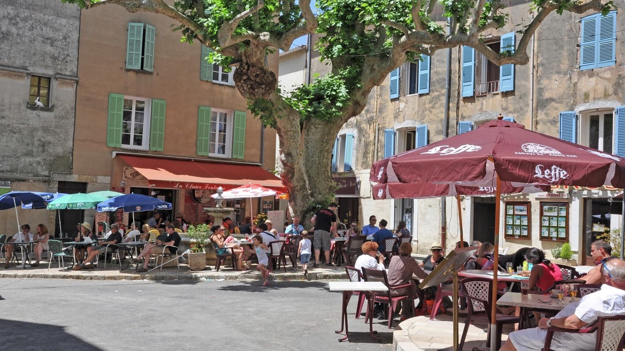Photo of Others in La Caravane