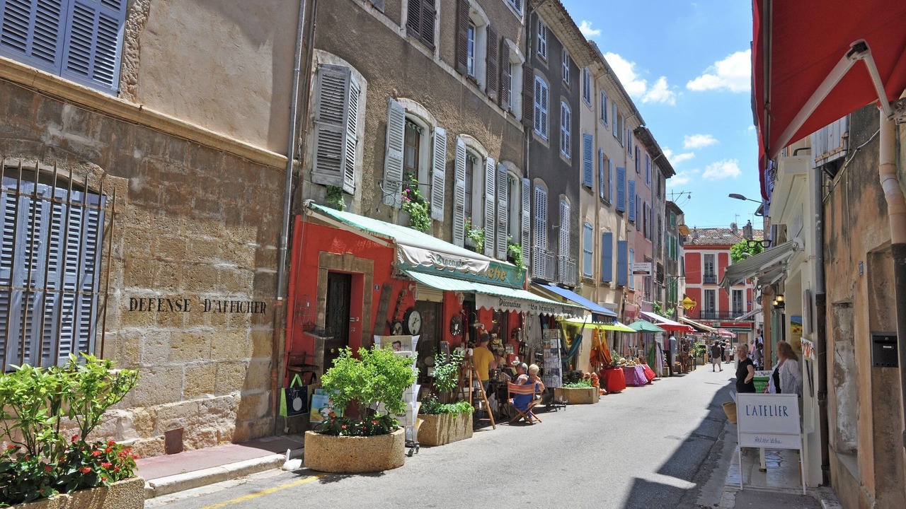Photo of Others in La Caravane