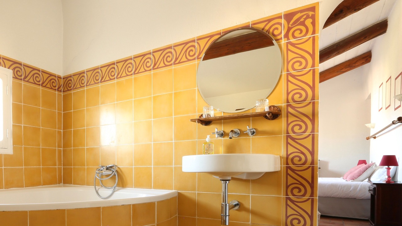 Photo of Bathroom in Roussillon