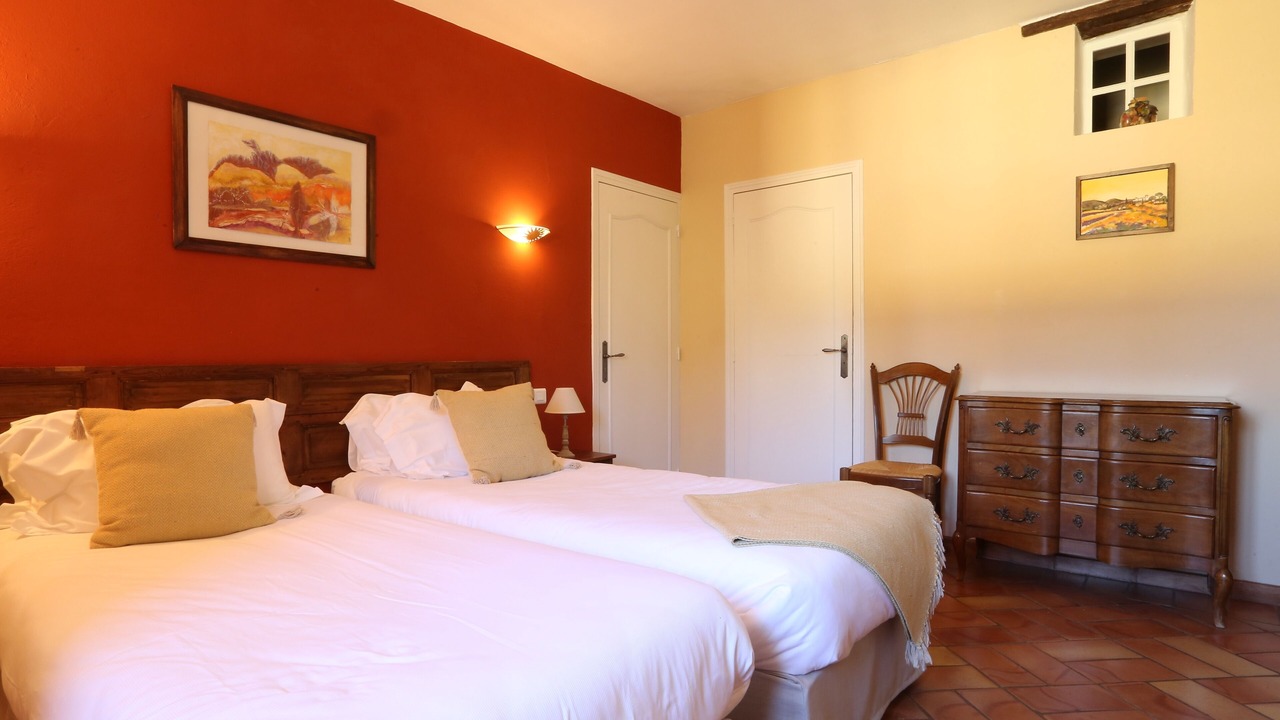 Photo of Bedroom in Roussillon