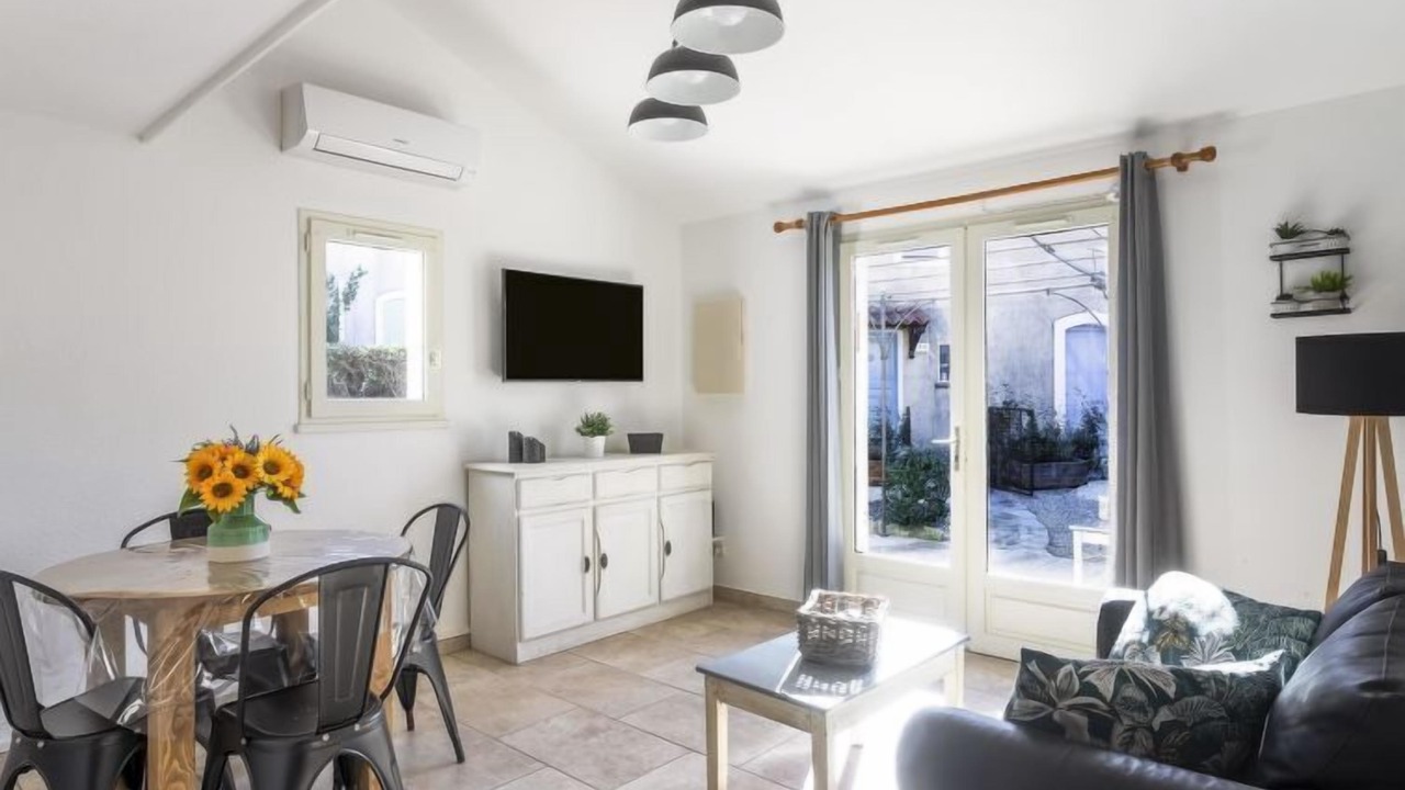 Photo of Livingroom in Maussane
