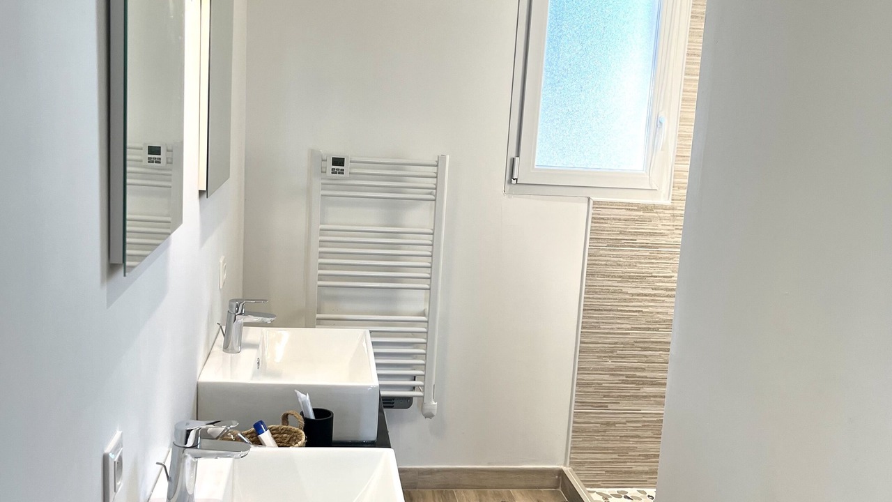 Photo of Bathroom in Meynes