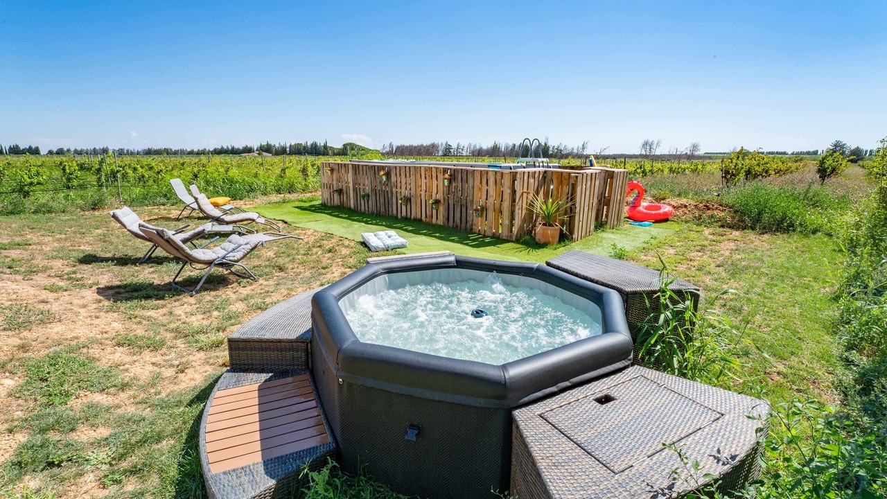 Photo of Outdoor in Meynes