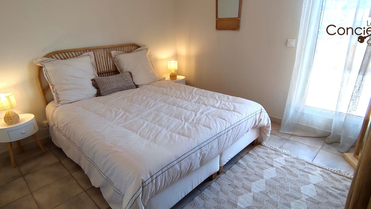 Photo of Bedroom in Vaison-la-Romaine
