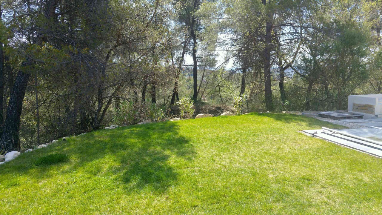 Photo of Outdoor in Pierrevert