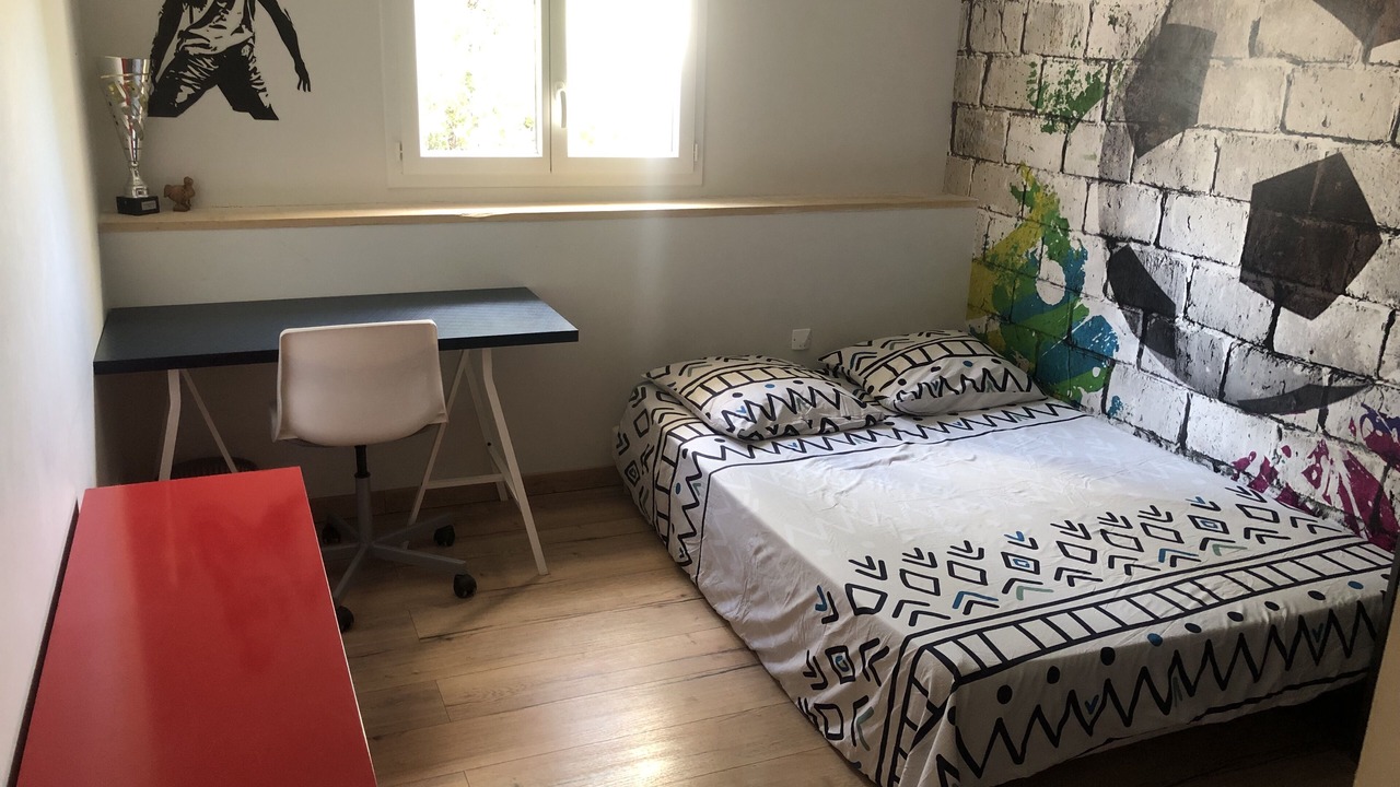 Photo of Bedroom in Chateaurenard