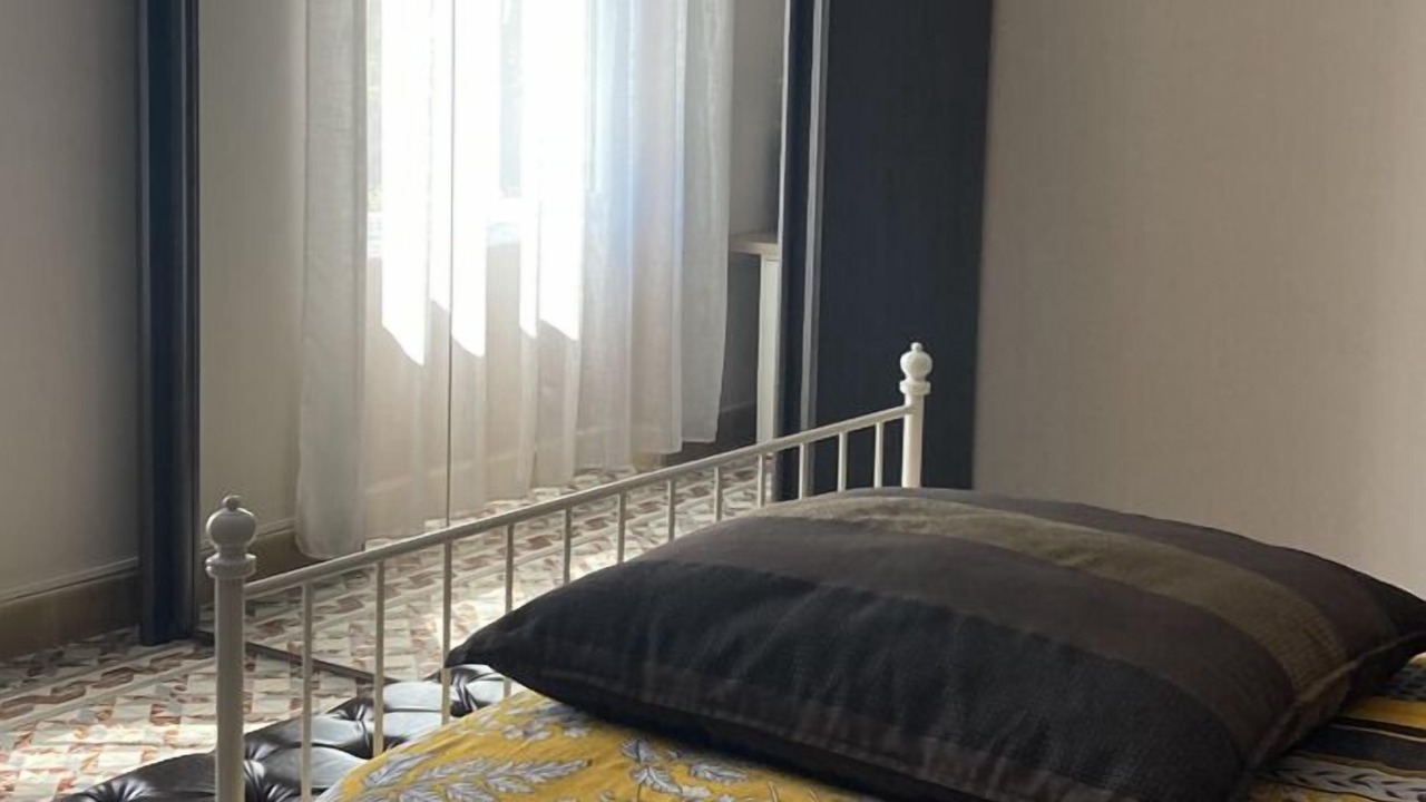 Photo of Bedroom in Caumont-sur-Durance
