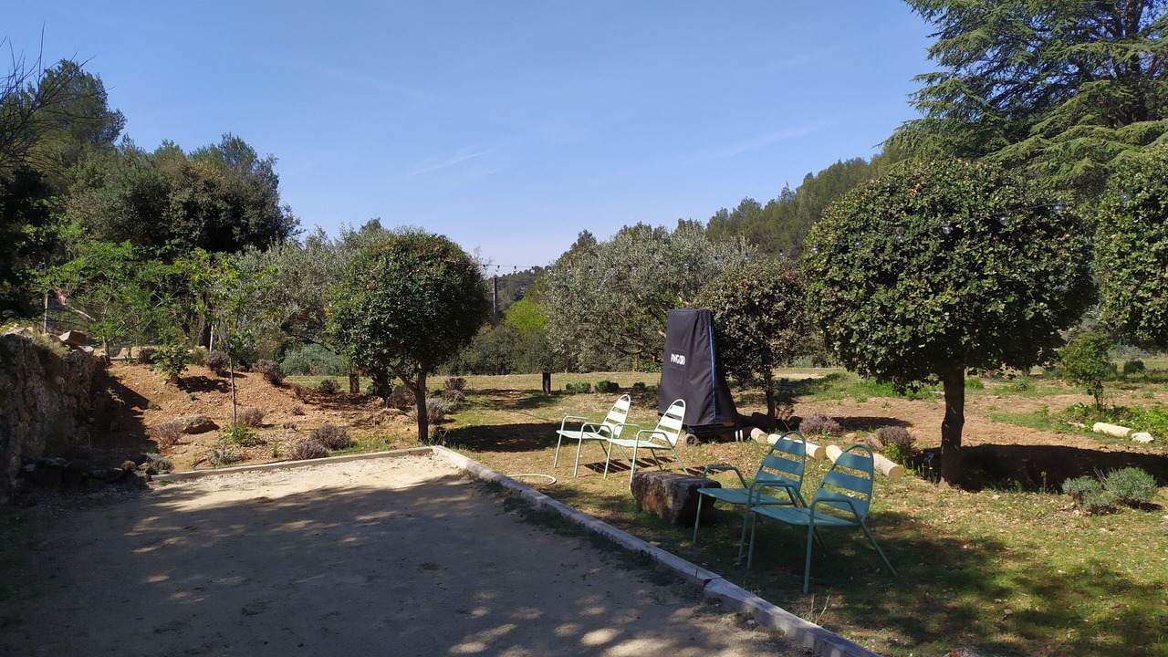 Photo of Outdoor in Jouques