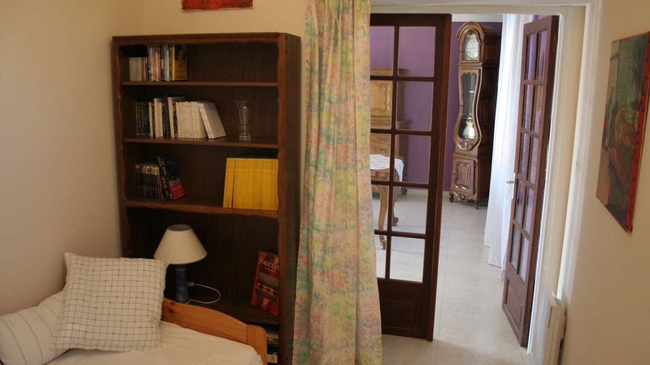 Photo of Bedroom in Pernes-les-Fontaines