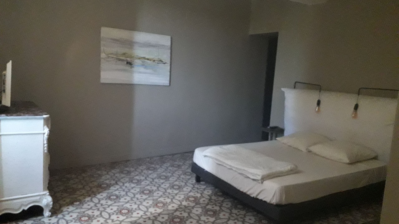 Photo of Bedroom in Entraigues-sur-la-Sorgue
