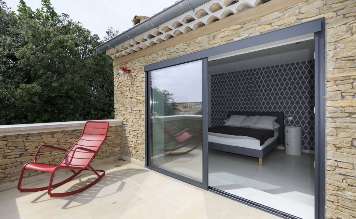 Photo of Patio Balcony in Saint-Maurice-sur-Eygues