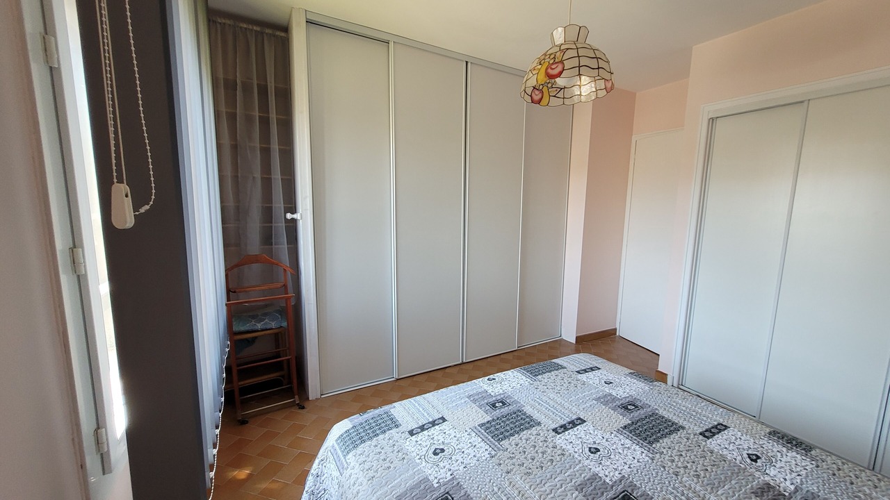 Photo of Bedroom in Sormiou