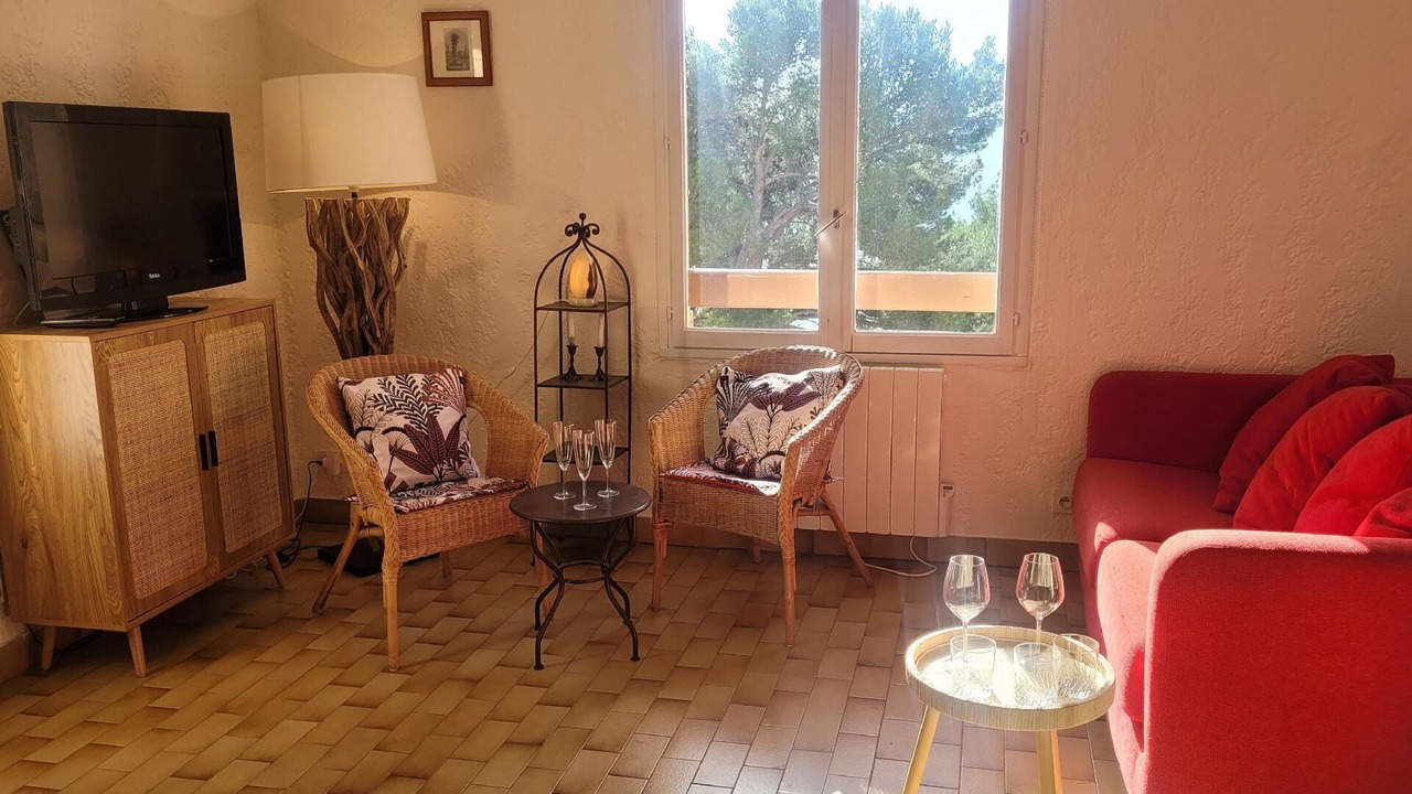 Photo of Livingroom in Sainte-Croix-du-Verdon