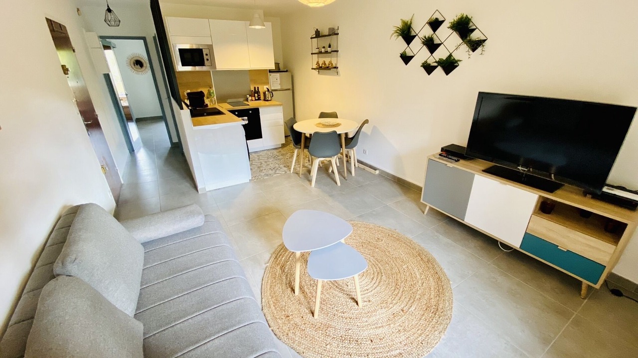 Photo of Livingroom in Grand Sud