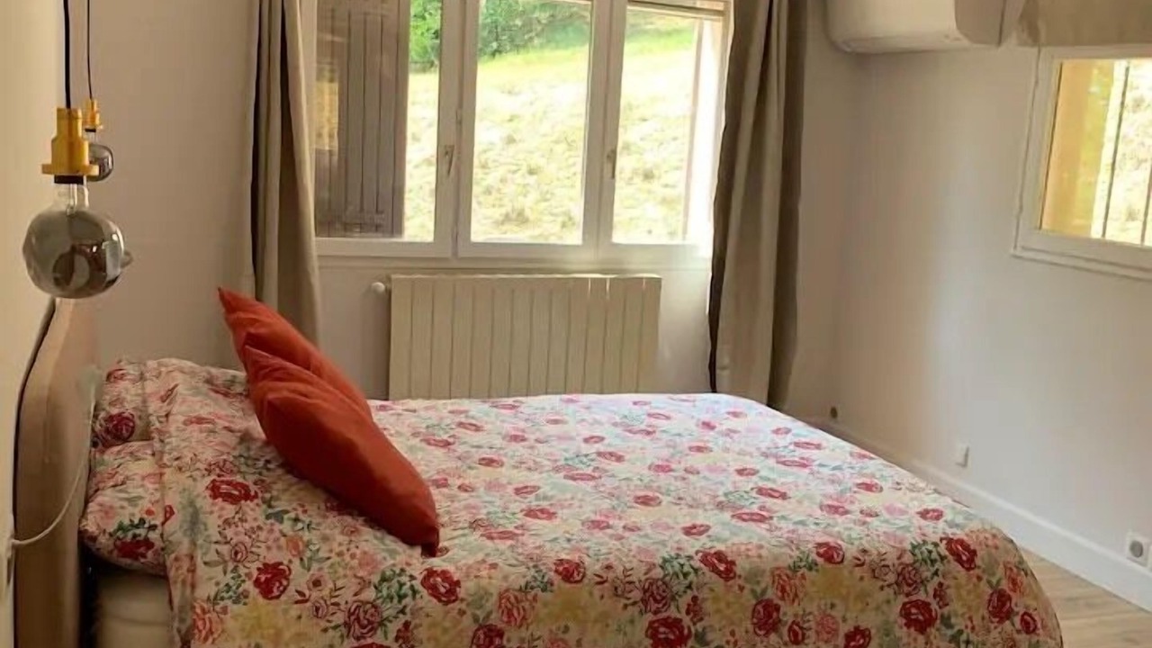 Photo of Bedroom in Saint-Saturnin-les-Apt