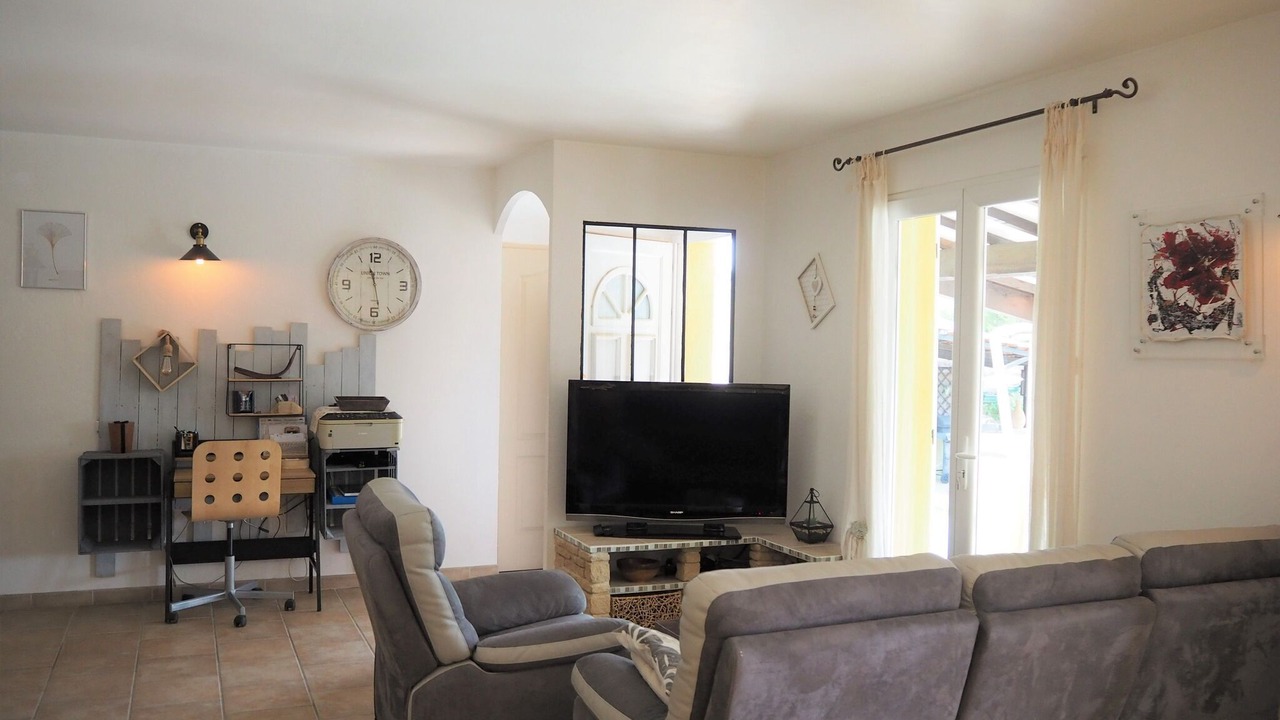 Photo of Livingroom in Roaix