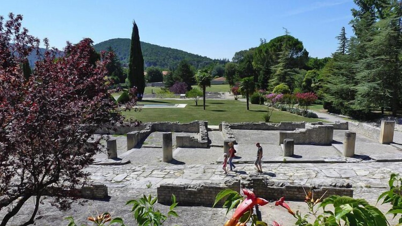 Photo of Others in Roaix
