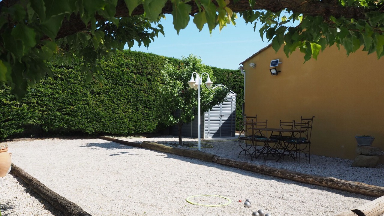 Photo of Outdoor in Roaix