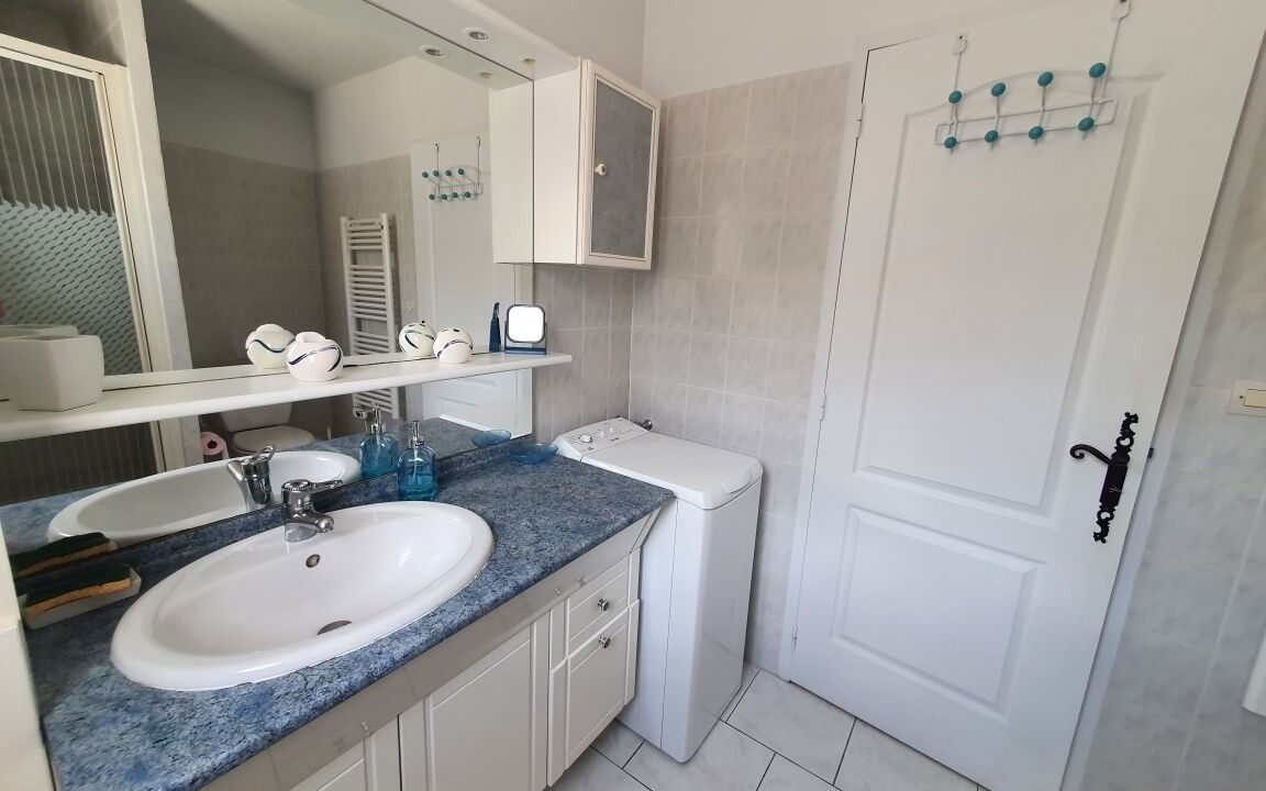 Photo of Bathroom in Gargas