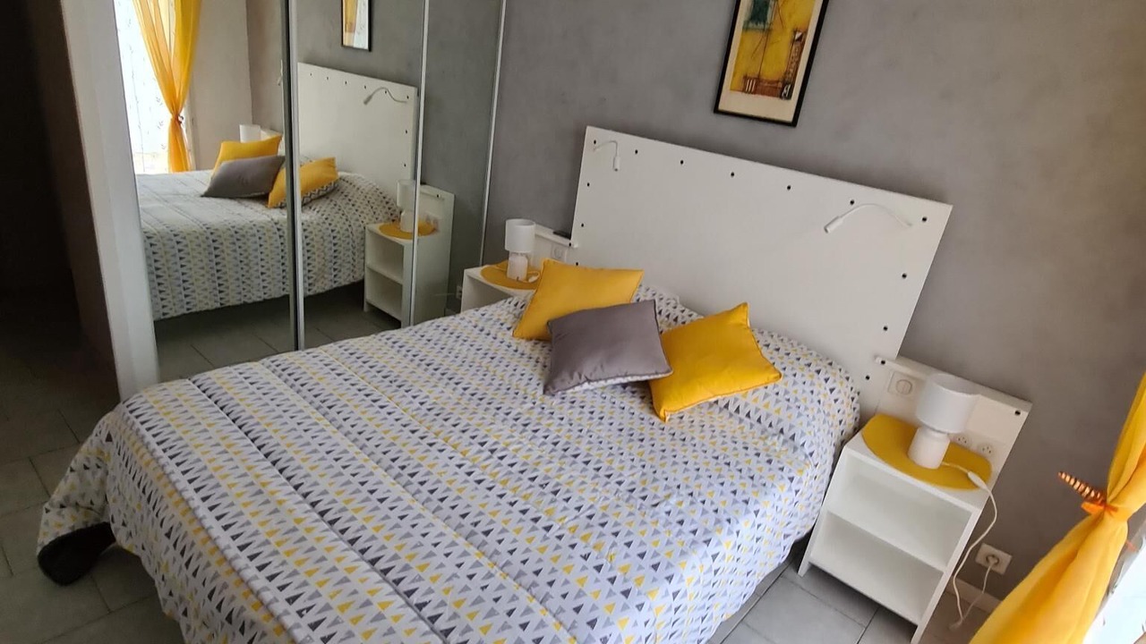Photo of Bedroom in Gargas