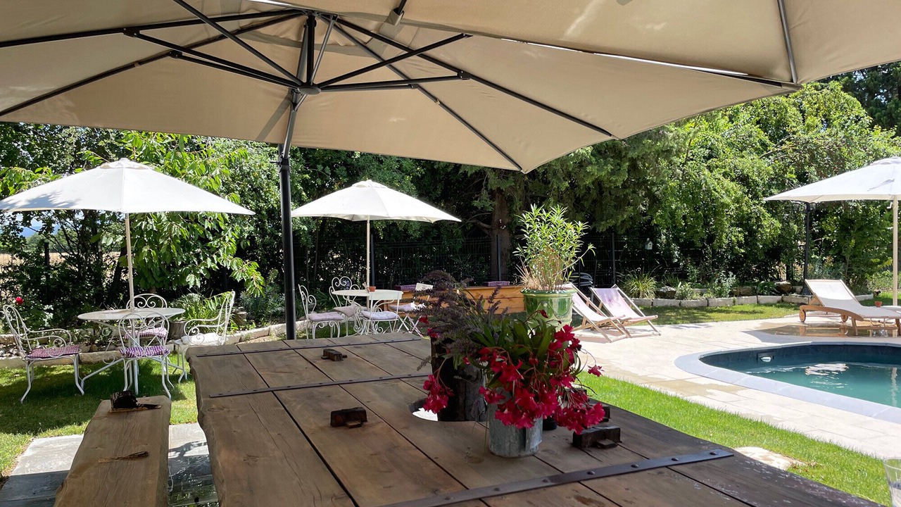 Photo of Outdoor in Chateauneuf-de-Gadagne