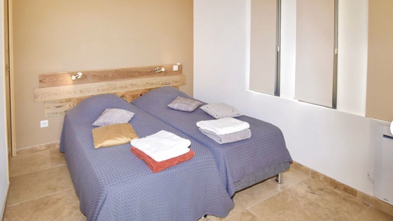 Photo of Bedroom in Saint-Hilaire-d'Ozilhan