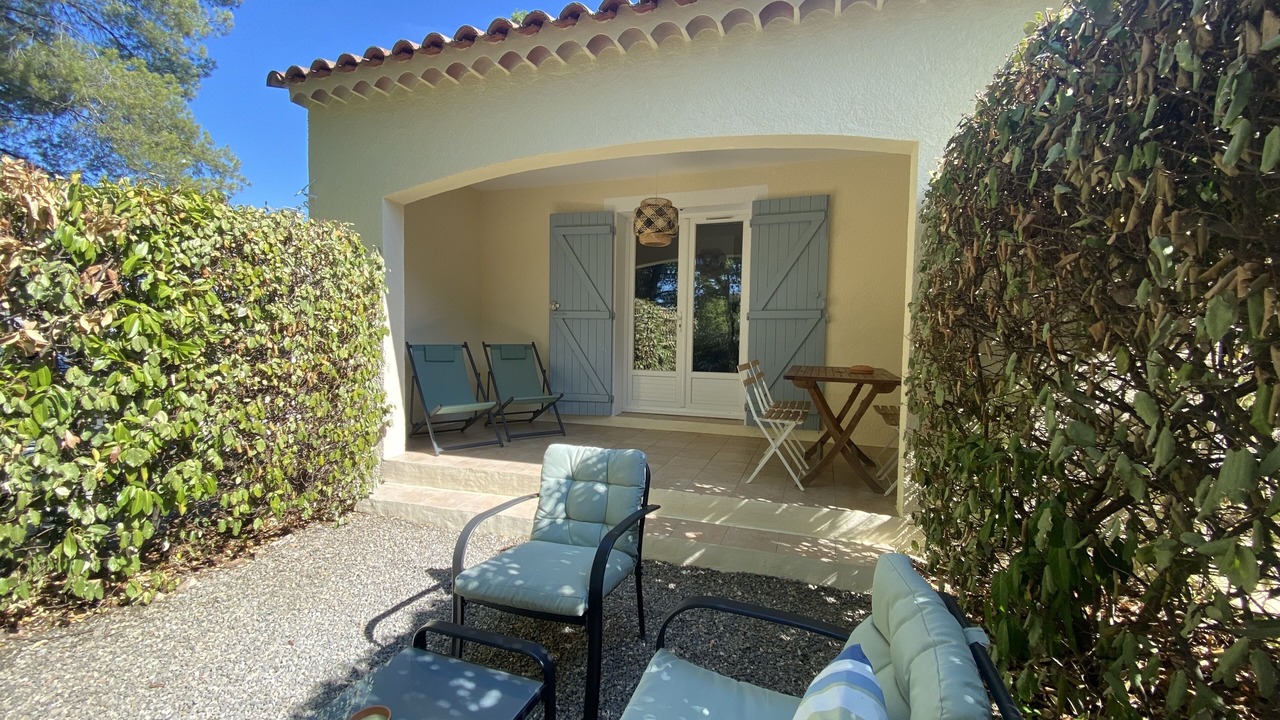 Photo of Patio Balcony in Aups
