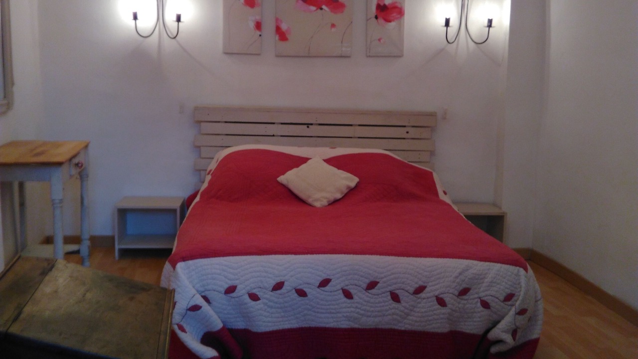 Photo of Bedroom in Aups