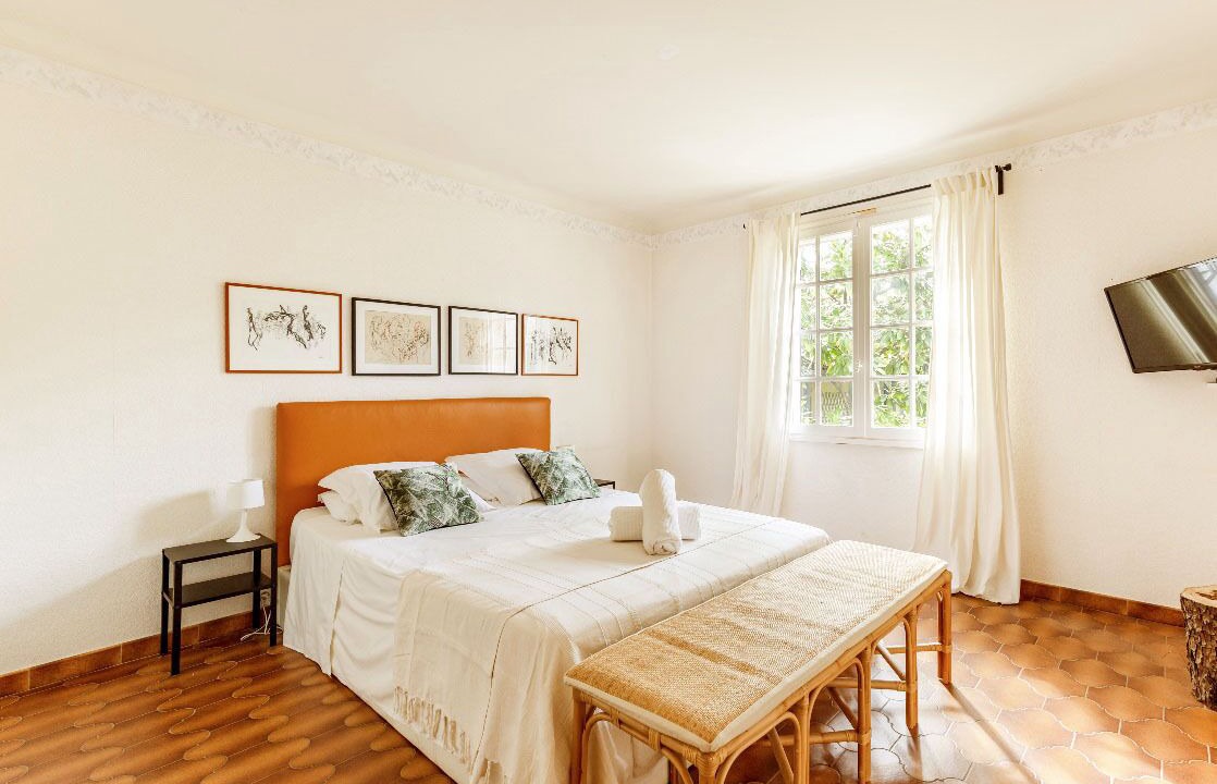 Photo of Bedroom in Robion