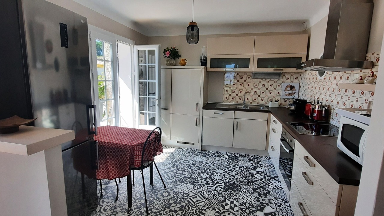 Photo of Kitchen in Rasteau
