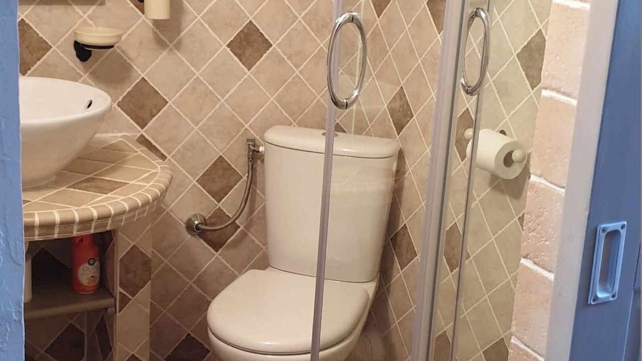 Photo of Bathroom in Cruis