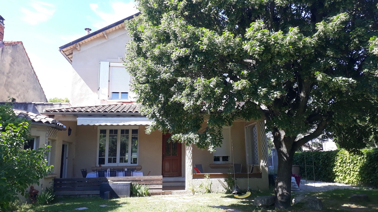 Photo of Outdoor in Orange