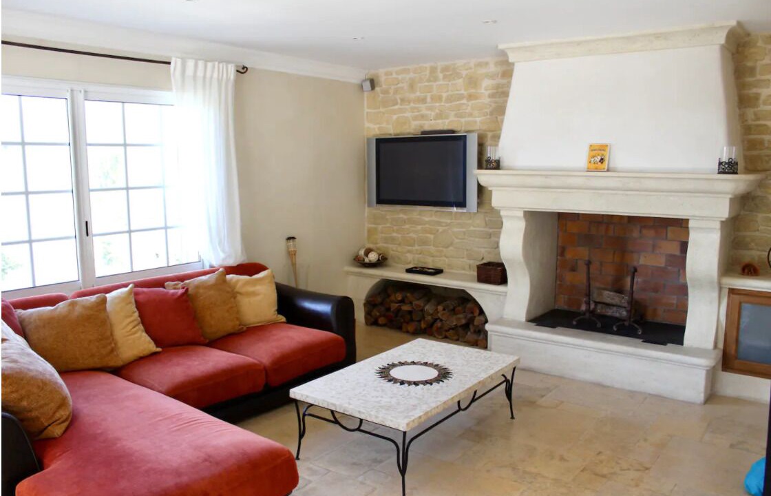 Photo of Livingroom in La Treille