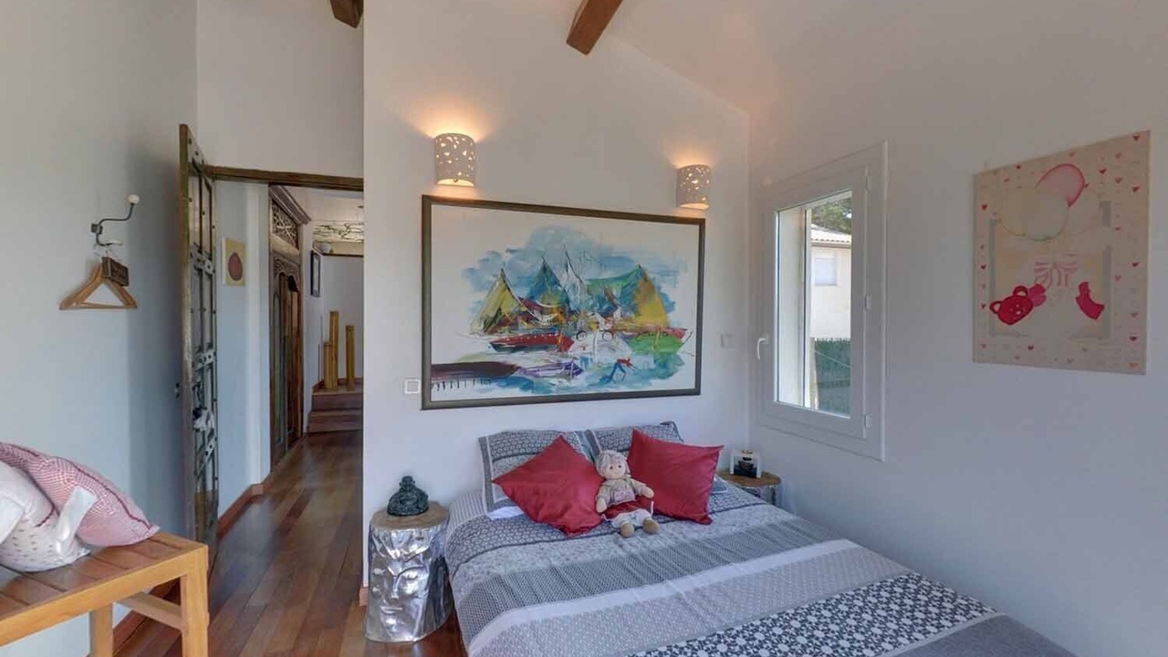 Photo of Bedroom in La Couronne