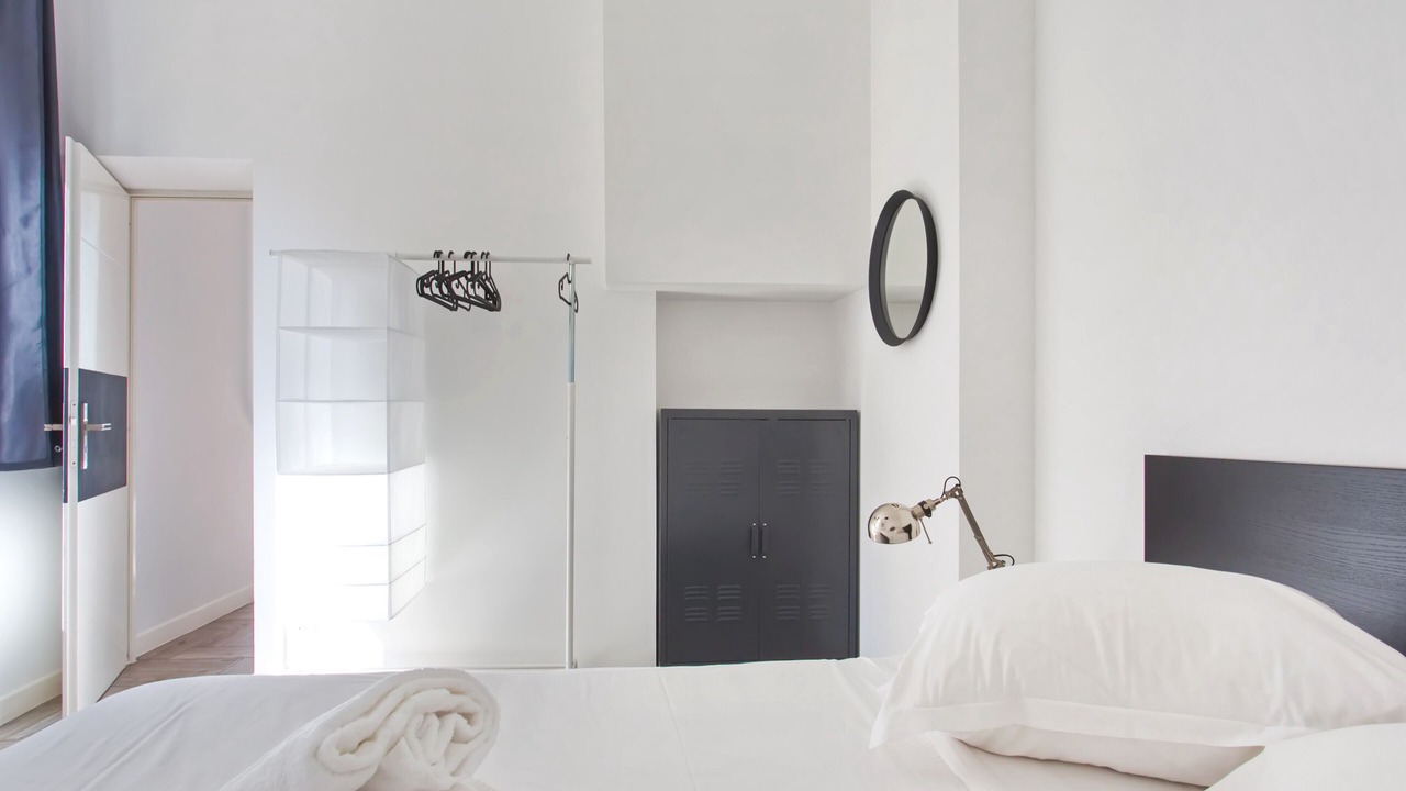 Photo of Bedroom in Noailles