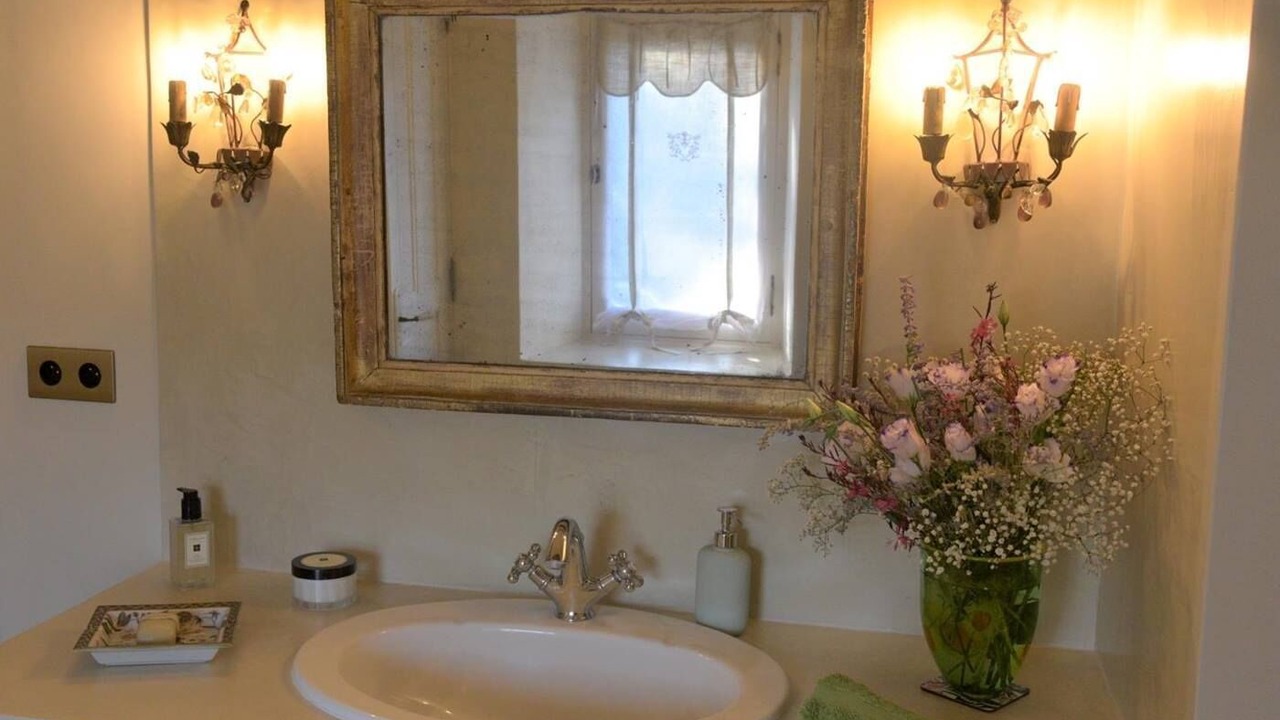 Photo of Bathroom in Bonnieux