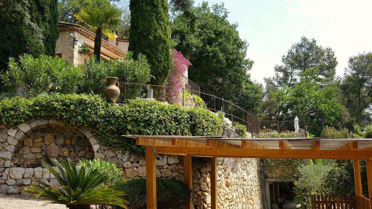 Photo of Outdoor in Saint-Cezaire-sur-Siagne