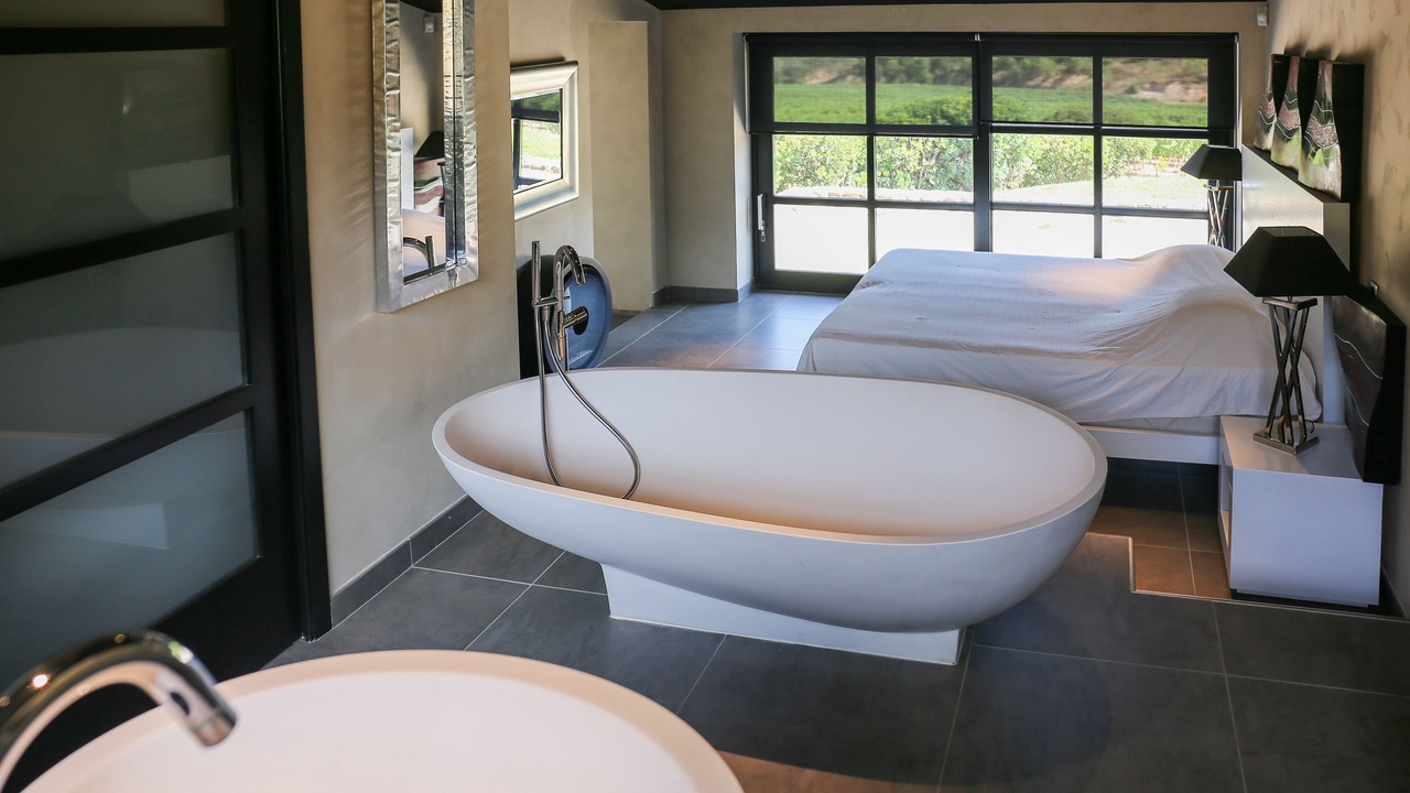 Photo of Bedroom in Bormes-Les-Mimosas
