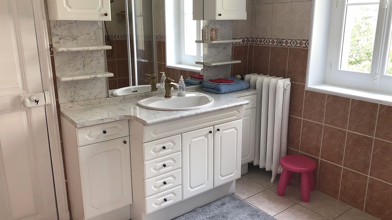 Photo of Bathroom in Avignon City Centre
